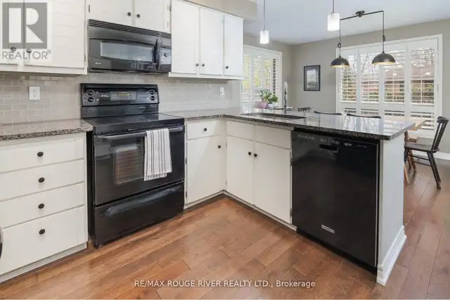 2052 LYNN HEIGHTS DRIVE Pickering (Liverpool), Ontario in Houses for Sale in Oshawa / Durham Region - Image 10