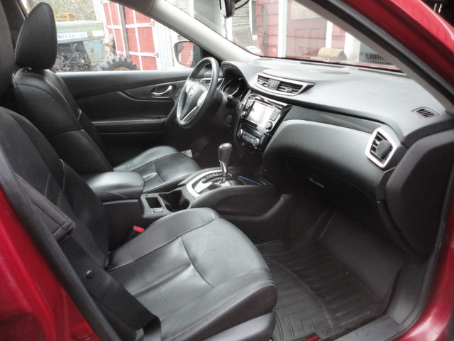 2015 nissan rogue in Cars & Trucks in Summerside - Image 4