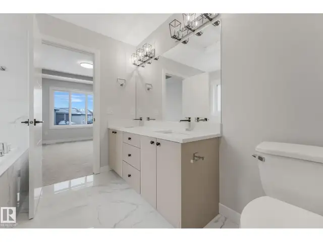 8 Dalquist Bay Leduc, Alberta in Houses for Sale in Edmonton - Image 18