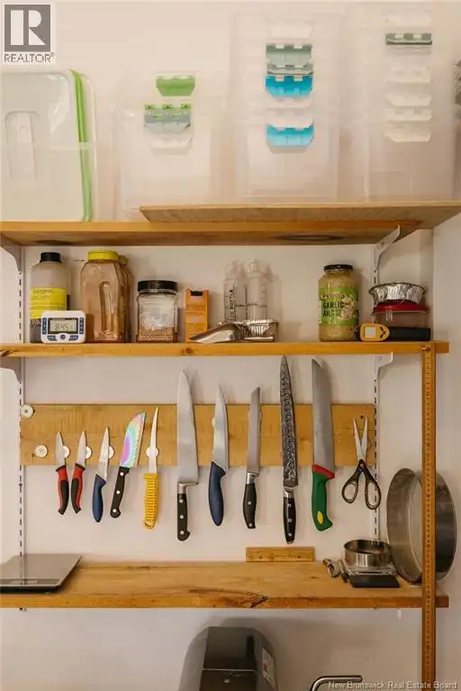 40 Douglas ave Bathurst, New Brunswick in Commercial & Office Space for Sale in Bathurst - Image 14