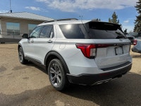 2026 Ford Explorer AMVIC Licensed Engine: 4 Cylinder Engine 2.3L L/100Km City: 11.5 L/100Km Hwy: 8.7... (image 4)