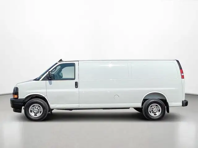 2025 Chevrolet Express 2500 Extended 155 Cargo Van in Cars & Trucks in St. Albert - Image 3