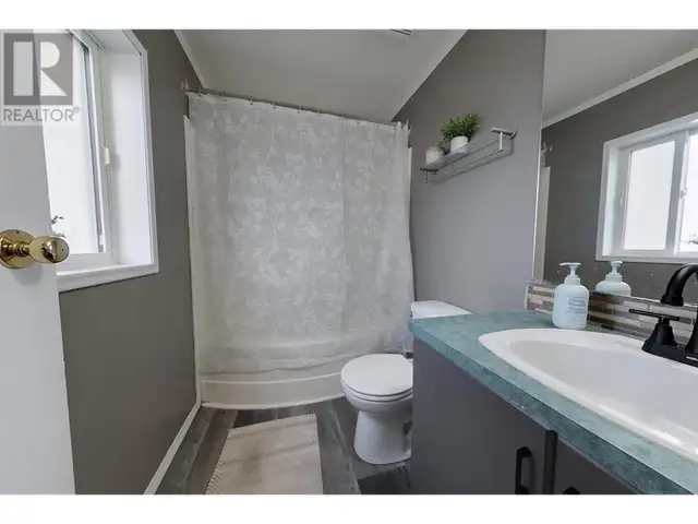 491 Jaffray Baynes Lake Road Jaffray, British Columbia in Houses for Sale in Cranbrook - Image 17