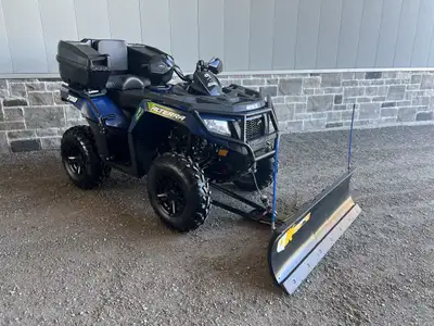 USED 2021 ALTERRA 700 SE EPS - COMES WITH PLOW ONLY 240KM - Quadrax 54 Plow - Rear Nomad Storage Box...