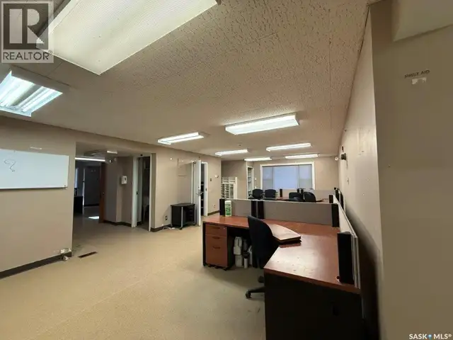 300/302 8th AVENUE W Kindersley, Saskatchewan in Commercial & Office Space for Sale in Saskatoon - Image 16