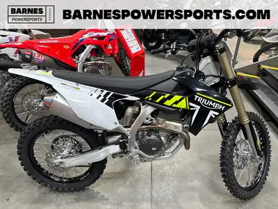 DEMO BikeBase MSRP: $11,495Freight/PDI: $1,600Doc Fee: $495Tire Tax: $13Total Price: $13,603OEM ince...