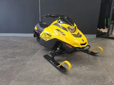 Lapointe Sports Inc Ski-Doo MXZ 120 2024 Même les motoneigistes les plus jeunes ont l’occasion de dé...
