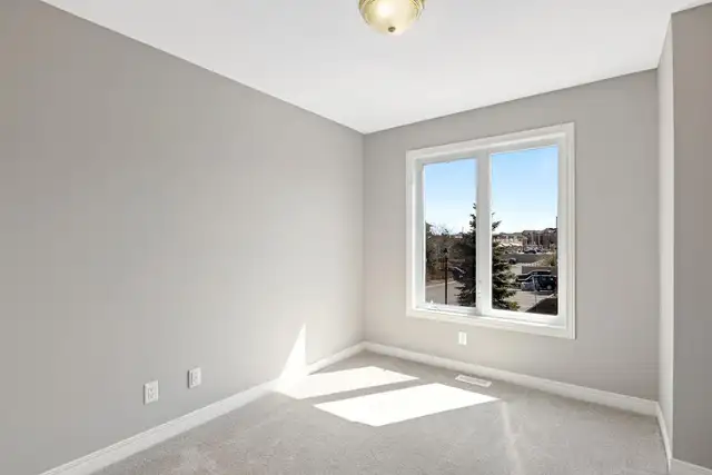 Timberline Townhomes - Townhouse (3 bedroom) available at 8 Timb in Long Term Rentals in Ottawa - Image 11