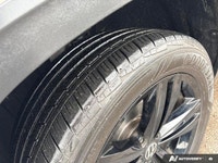 This Volkswagen Atlas Cross Sport delivers a Regular Unleaded V-6 3.6 L/220 engine powering this Aut... (image 9)