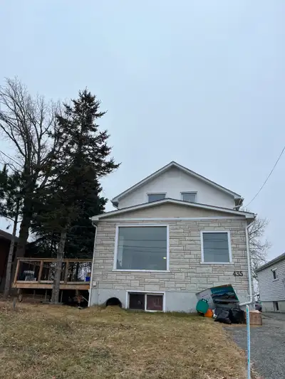 435 Haig 4 - Apartment for Rent - 1 bed, 1 bath, parking, coin laundry, $1195 all incl.