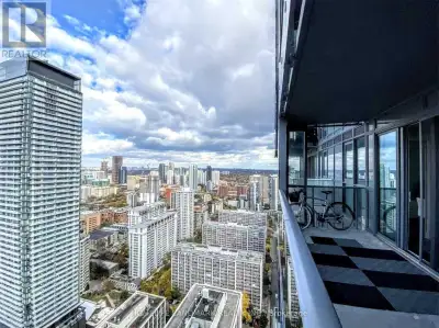 4003 - 7 GRENVILLE STREET Toronto (Bay Street Corridor), Ontario