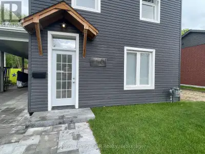 - 1 - 61 CEDAR STREET Collingwood, Ontario
