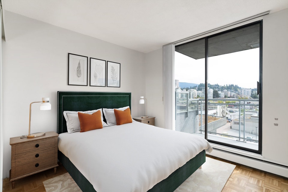 Hollyburn Plaza - 2 Bedroom Apartment for Rent 4