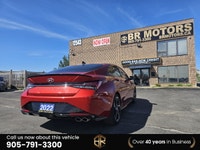 No accident Ontario vehicle with Lot of Options! Call (905) 791-3300 - Black fabric / Leather/ Leath... (image 5)