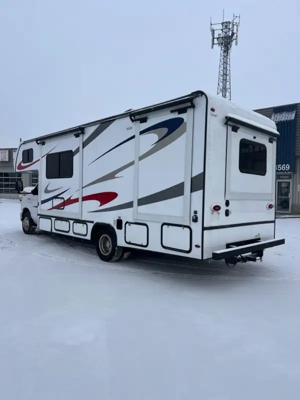 2023 Forester 2501 CD in RVs & Motorhomes in Laval / North Shore - Image 22