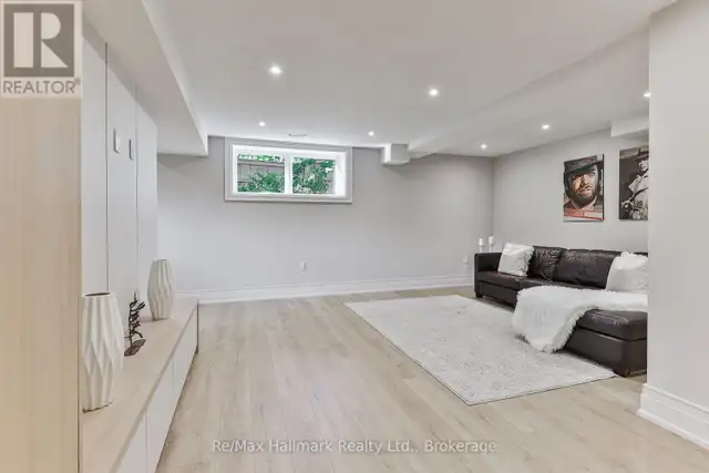 1310 DUNCAN ROAD Oakville (MO Morrison), Ontario in Long Term Rentals in Oakville / Halton Region - Image 36