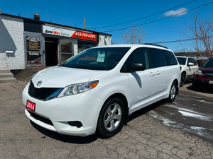 2014 Toyota Sienna LE