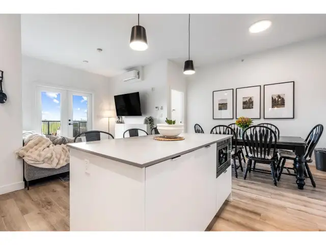 519 2493 MONTROSE AVENUE Abbotsford, British Columbia in Condos for Sale in Abbotsford - Image 12