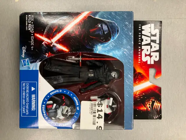 Star Wars The Force Awakens Armor Up Kylo Ren - BRAND NEW - in Other in Oakville / Halton Region - Image 2