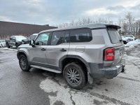 2024 Toyota Land Cruiser 4WD Moteur : Hybride i-FORCE MAX Cylindree : 2,4 L turbo Puissance : 326 ch... (image 4)