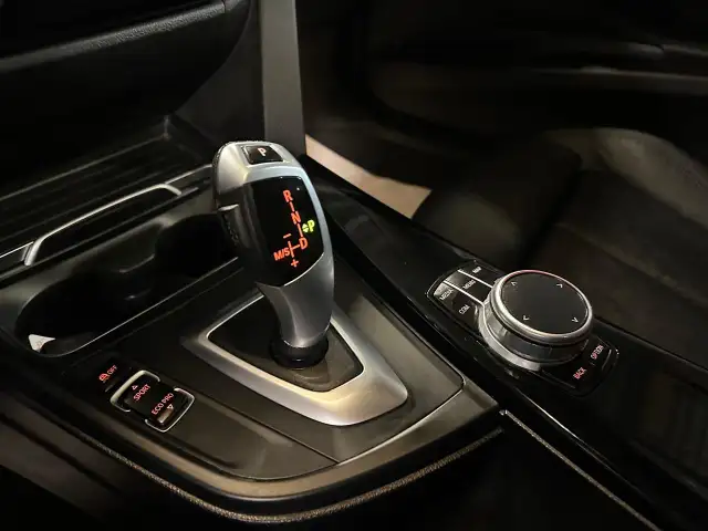 2018 BMW 3 Series 328d XDRIVE | LUXURY PKG | SUNROOF | NAVI in Cars & Trucks in City of Toronto - Image 23