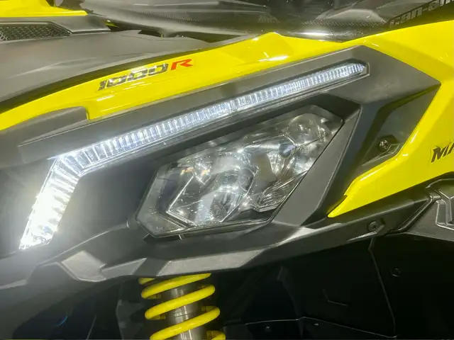 2019 BRP CAN-AM MAVERICK SPORT 1000R + 4X4 + DPS + FOX + NEW TIR in ATVs in Ottawa - Image 18