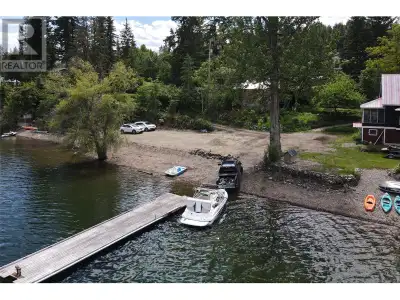 A Slice of Lakefront History in Blind Bay! Step into a piece of Blind Bay history with this charming...