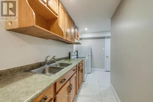 LOWER - 11 FRANKFURT STREET Kitchener, Ontario in Long Term Rentals in Kitchener / Waterloo - Image 13