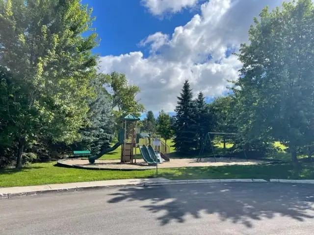 Get your own 4 walls at Essa Gardens! in Long Term Rentals in Barrie - Image 3