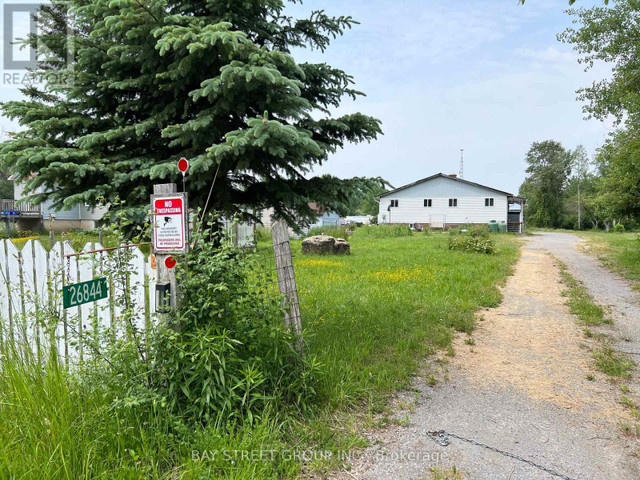 26844 WOODBINE AVE Georgina, Ontario in Houses for Sale in Markham / York Region - Image 2