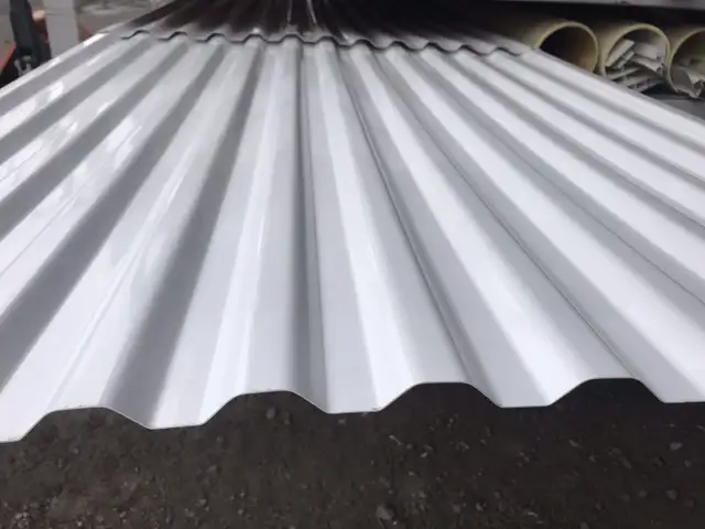 Revêtement de plastique blanc (PVC) in Other in Drummondville - Image 3