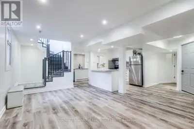 Walk into comfort and style in this spacious, newly renovated 2 bedroom, 1-bathroom basement apartme...
