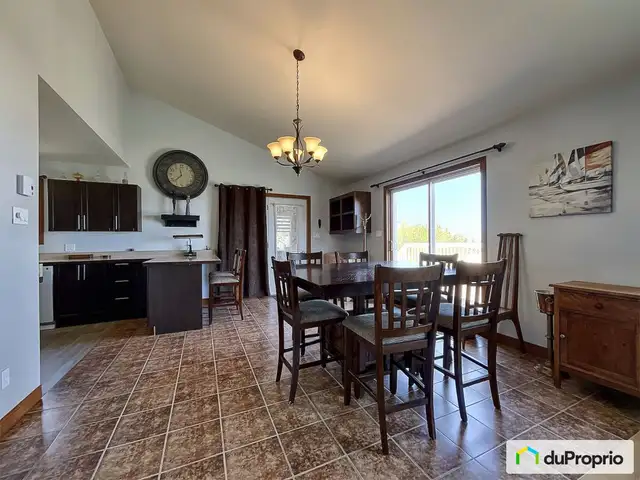 $589,000 - Intergenerational in Ste-Luce (Ste-Luce-sur-Mer) in Houses for Sale in Rimouski / Bas-St-Laurent - Image 6
