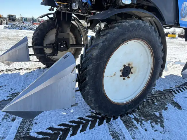 2013 New Holland Guardian SP.365F Sprayer 120 ft Boom #8984 AS in Heavy Equipment in Edmonton - Image 11