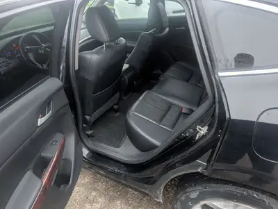 2010 honda accord crosstour v6 motor all wheel drive pw pl cruise tilt air conditioning leater heate...