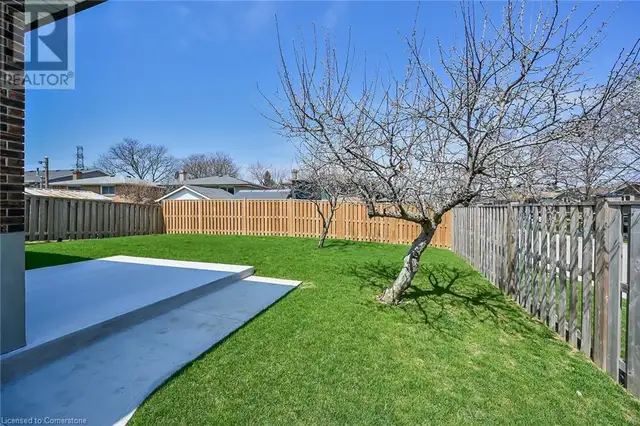 14 GLEN VISTA Drive Hamilton, Ontario in Houses for Sale in Hamilton - Image 41