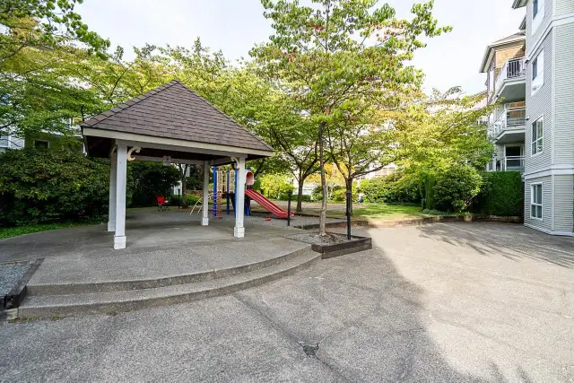 201 10186 155 STREET Surrey, British Columbia in Condos for Sale in Delta/Surrey/Langley - Image 26