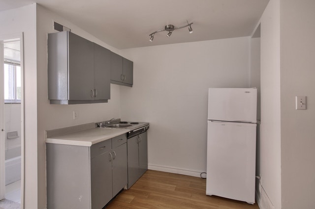 25 Avenue des Pins O — photo 2