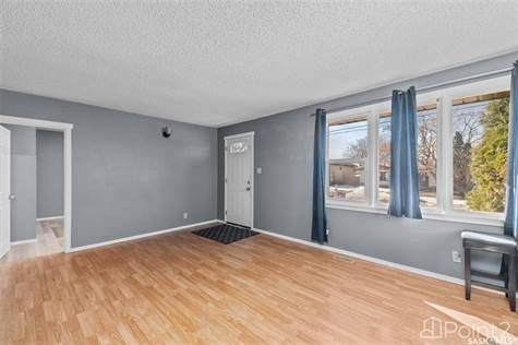 860 7th STREET E in Houses for Sale in Prince Albert - Image 3