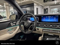 Mercedes-Benz Rive-Sud, la destination Mercedes-Benz par excellence. Bienvenue en première classe. D... (image 8)