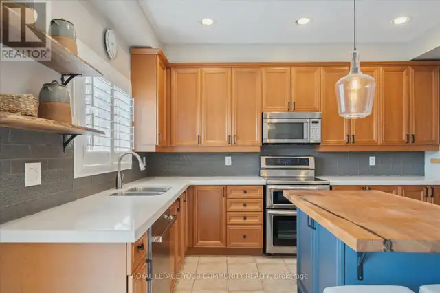 118 CHAPMAN COURT Aurora (Aurora Grove), Ontario in Houses for Sale in Markham / York Region - Image 16