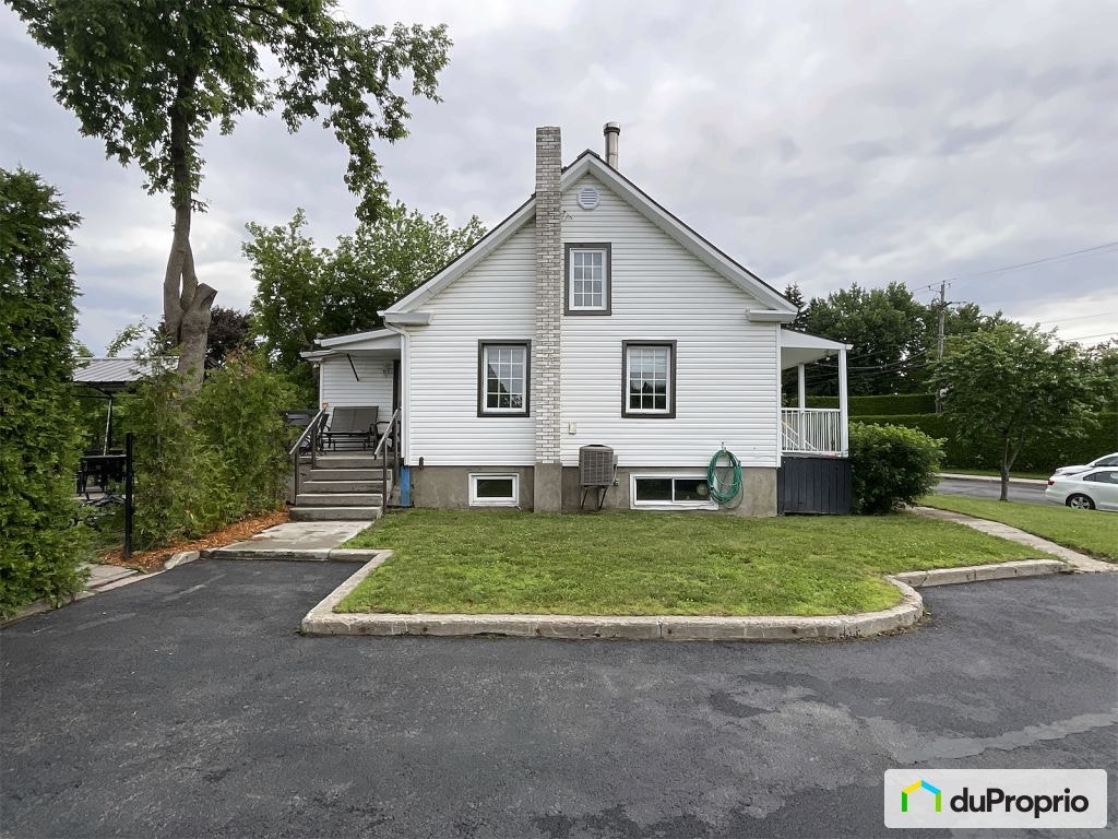 $699,000 - 1 1/2 Storey for sale in Ste-Julie — photo 3