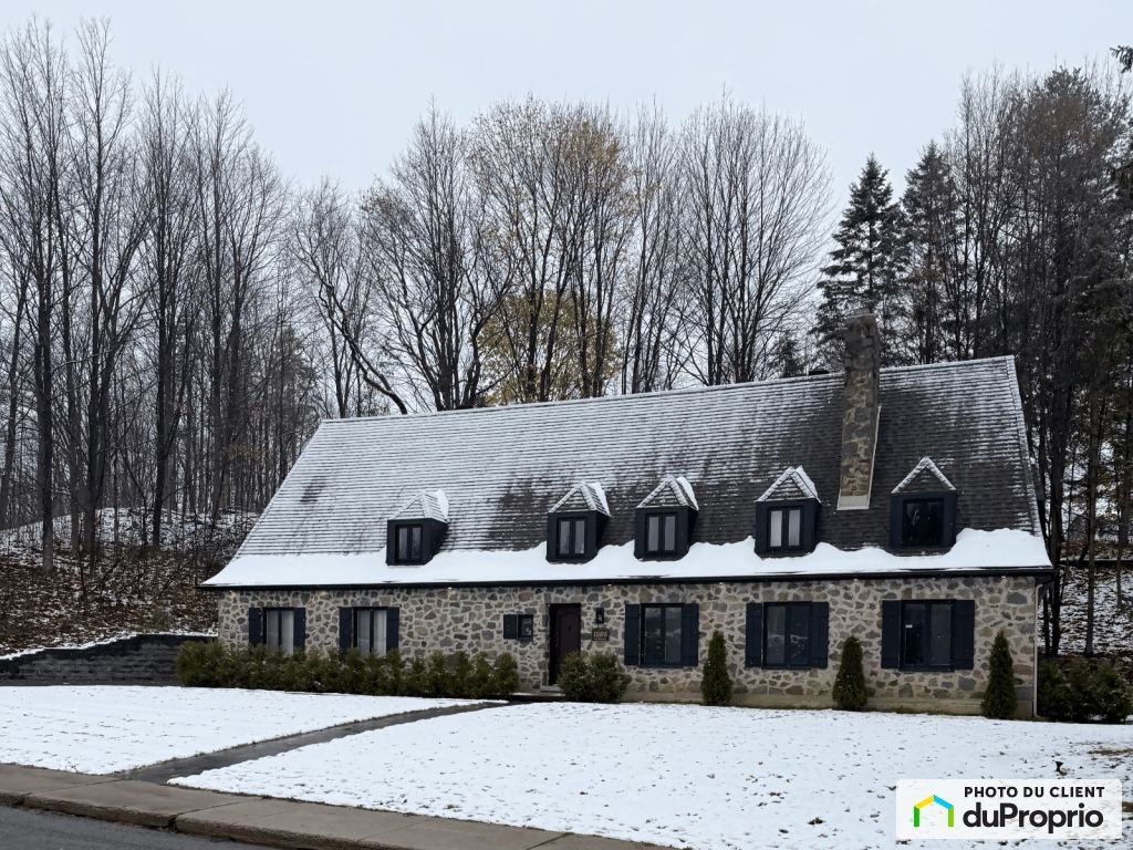 $1,029,000 - 2 Storey for sale in L'Ancienne-Lorette — photo 1