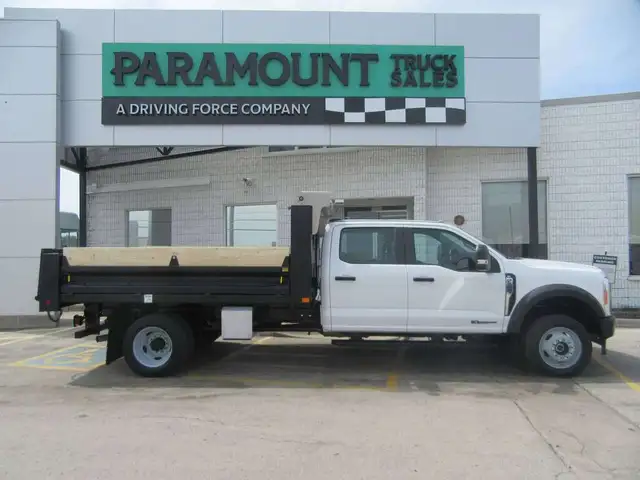 2023 Ford F-550 CREW CAB 4X4 DIESEL WITH 12FT STEEL DUMP BOX in Cars & Trucks in Oakville / Halton Region - Image 3