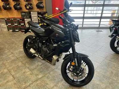 2025 YAMAHA MT-07 YAMAHA MT-07 2025 Inspirée de la sous-culture japonaise et créée par certains des...