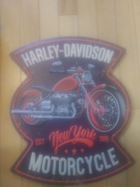 LARGE HARLEY SIGN VERY NICE .METAL