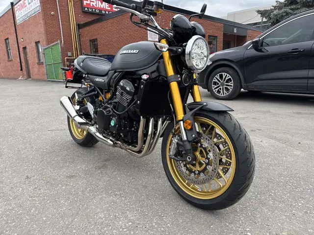 2025 Kawasaki Z900RS SE ~ Z900RS ~ SE EDITION ~ OHLINS ~ ONLY 91 in Street, Cruisers & Choppers in City of Toronto - Image 5