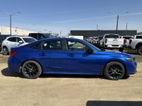 AMVIC Licensed Dealer * Heated Front Seats & Steering Wheel * Rear Vision Camera * Cruise * Remote S... (image 9)