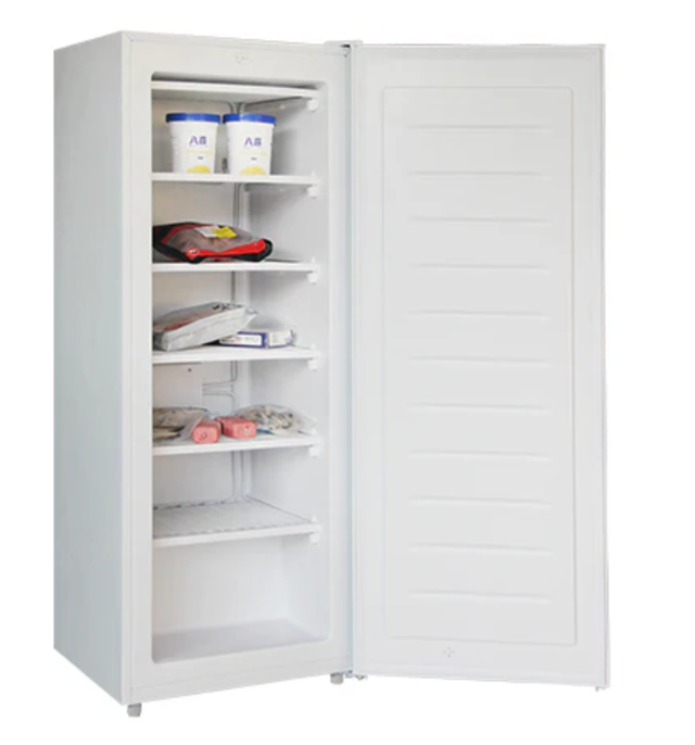 Thomson 6.5 cu.ft. Upright Freezer. $299.00 No Tax!! in Freezers in City of Toronto - Image 3