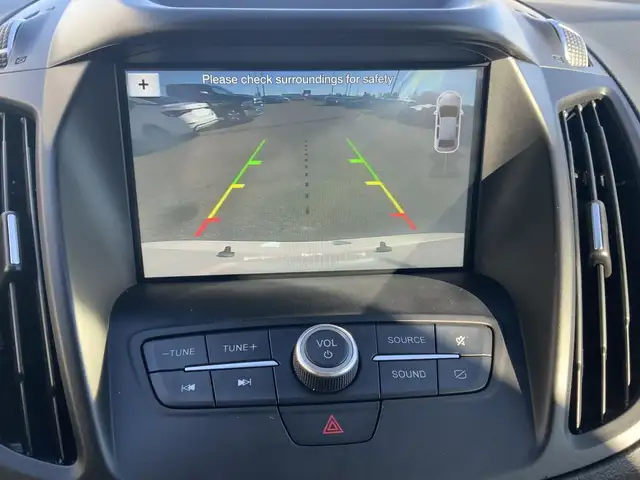 2019 Ford Escape SE AWD | Ford Pass | Heated Front Seats | Blue  in Cars & Trucks in Regina - Image 19